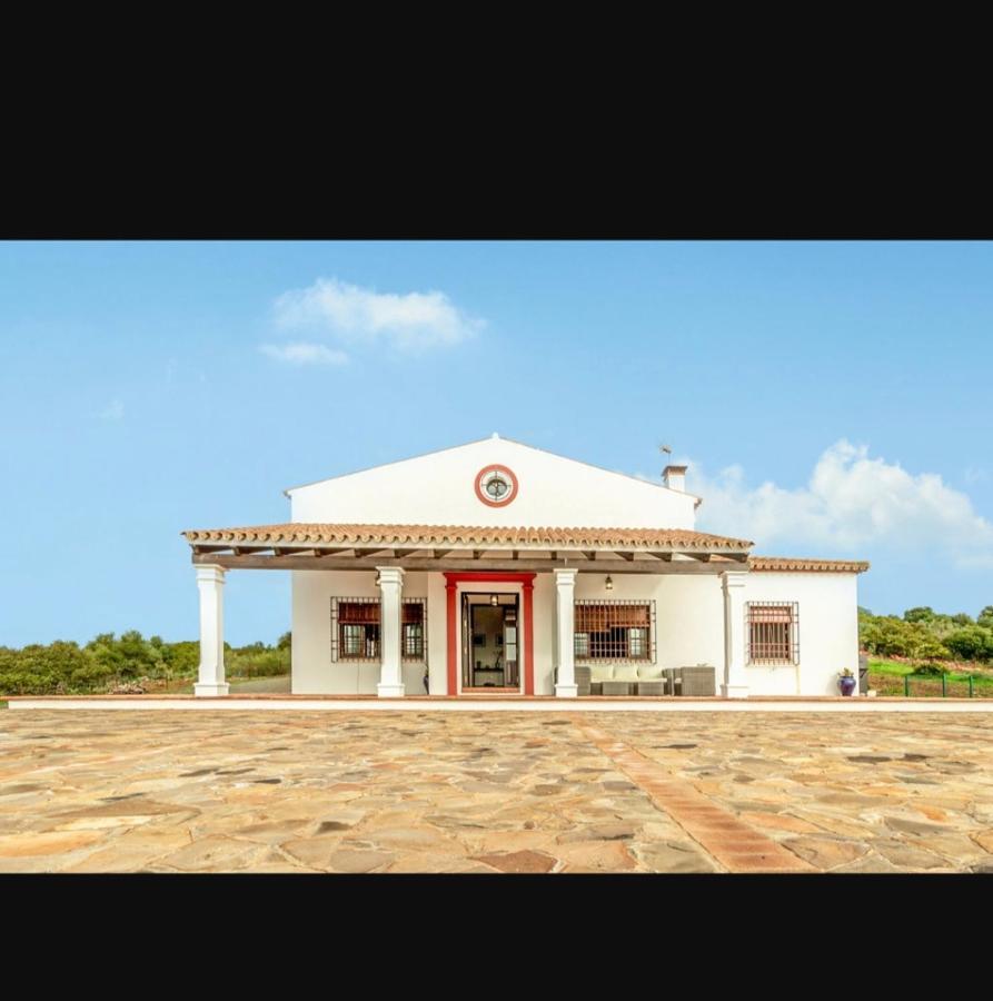 Alberquillas Villa